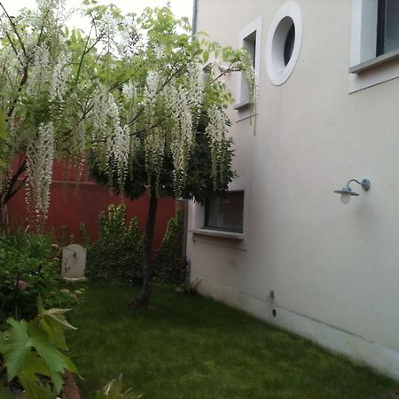 Beausejour-Porte De Versailles Expo Issy-les-Moulineaux Exterior foto